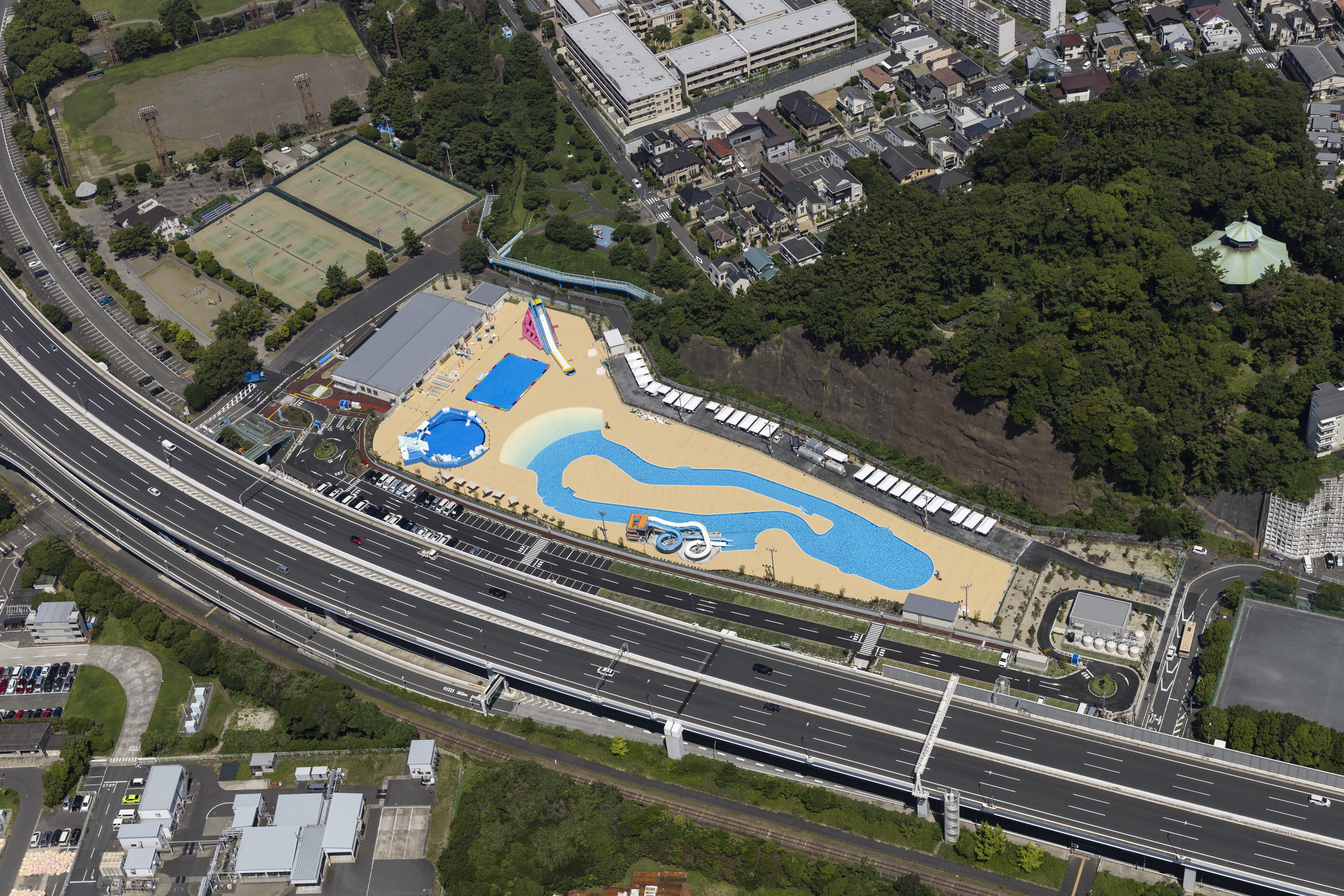 横浜市本牧市民プール再整備事業